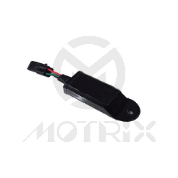 O2 sensor assistive device for YAMAHA T-MAX