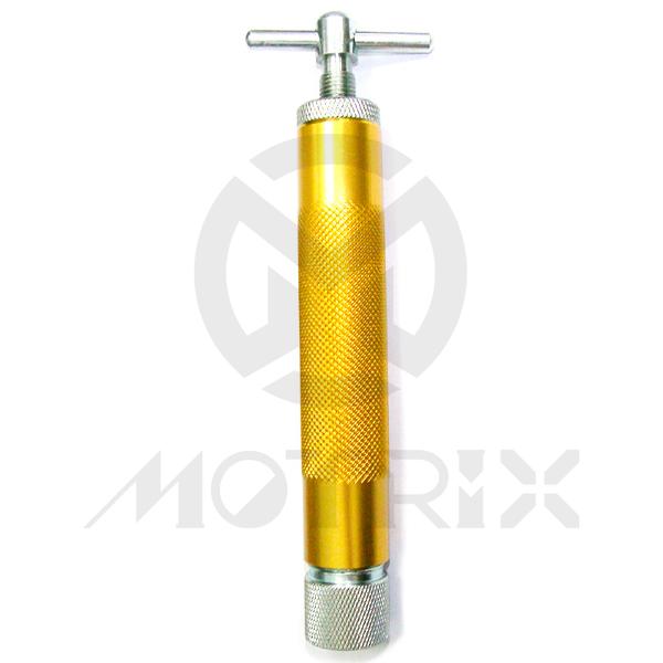 Hydraulic cable oiler